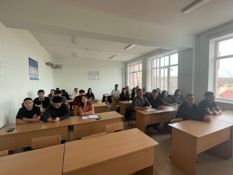 Аннотация как первый шаг в науку: опыт подготовки научных работ студентами бакалавриата и магистратуры