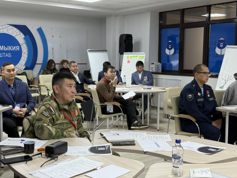 Министр социального труда и занятости РК выступила перед участниками программы «Герои 08»