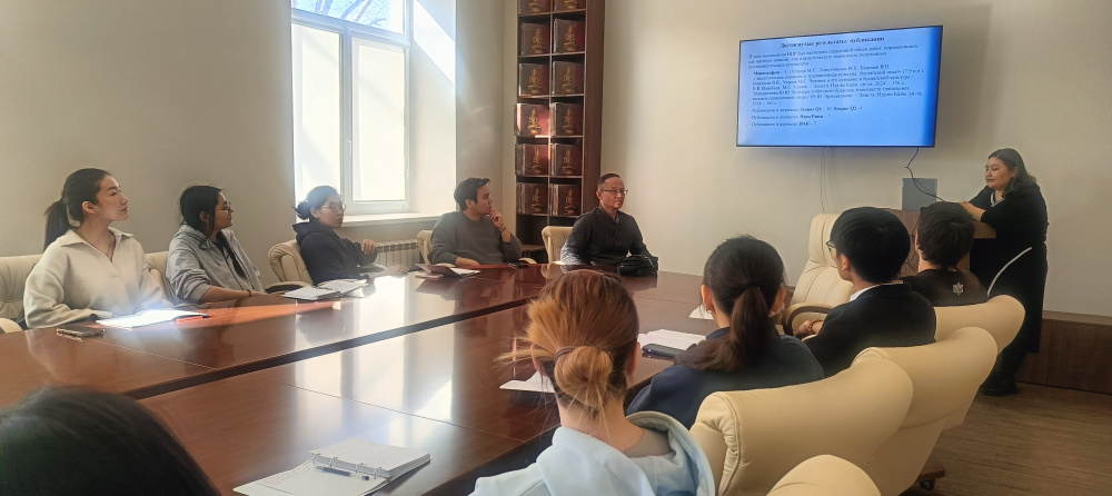 «Погружайся в буддологию: о лаборатории «Комплексные буддологические исследования»».