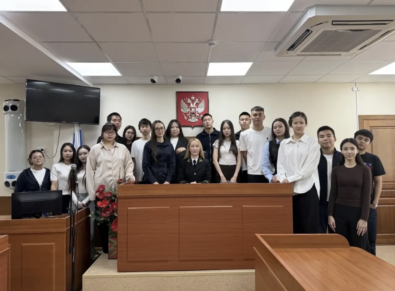 Судебная система Калмыкии: ознакомительный визит в Элистинский городской суд