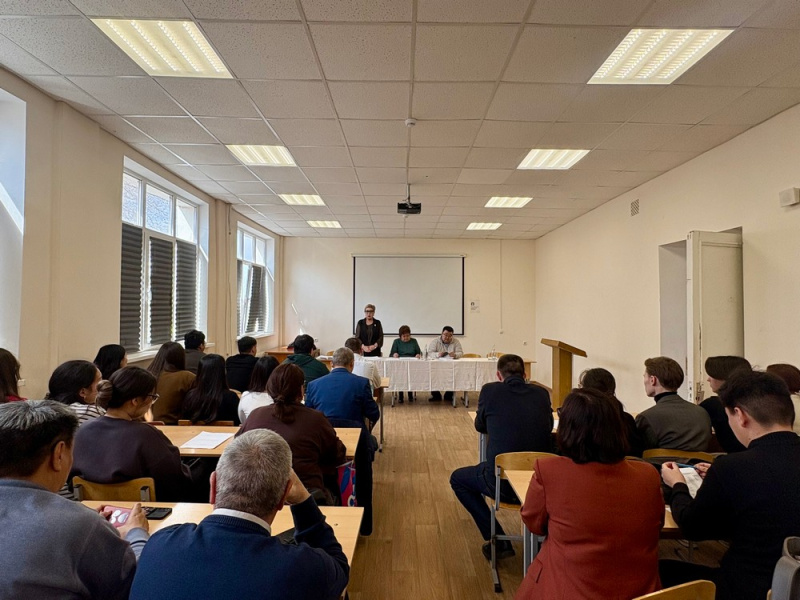 На гуманитарном факультете состоялась предзащита выпускных квалификационных работ