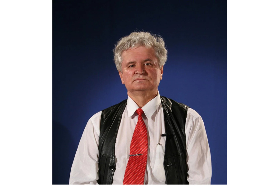 В память об Александре Анатольевиче Соловьёве: церемония прощания в КалмГУ