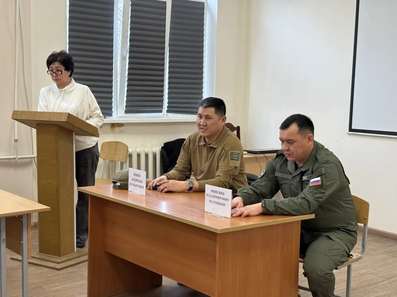 Встреча студентов с представителями Центра военно-спортивной подготовки «ВОИН» и Пункта отбора на военную службу по контракту