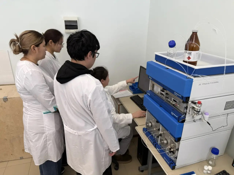 В рамках интерактивной сессии «ПОГРУЖАЙСЯ В НАУКУ. ЛАБОРАТОРИЯ ОДНОГО ДНЯ»