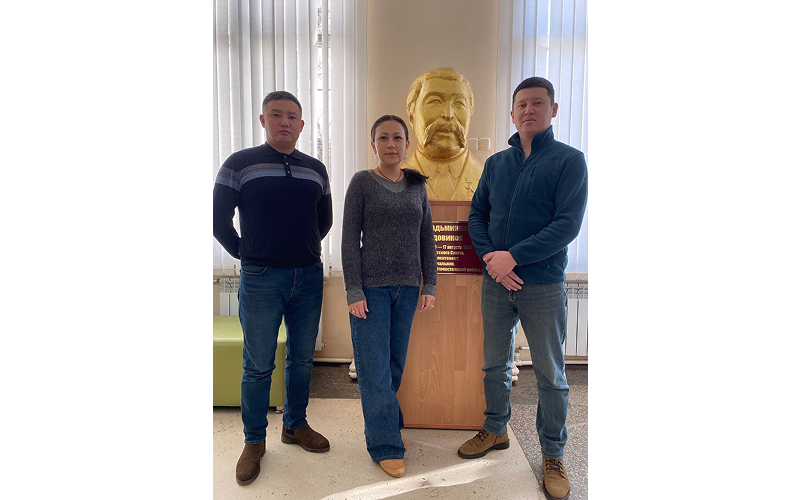 Аспиранты из Казахстана успешно сдали кандидатский минимум в КалмГУ